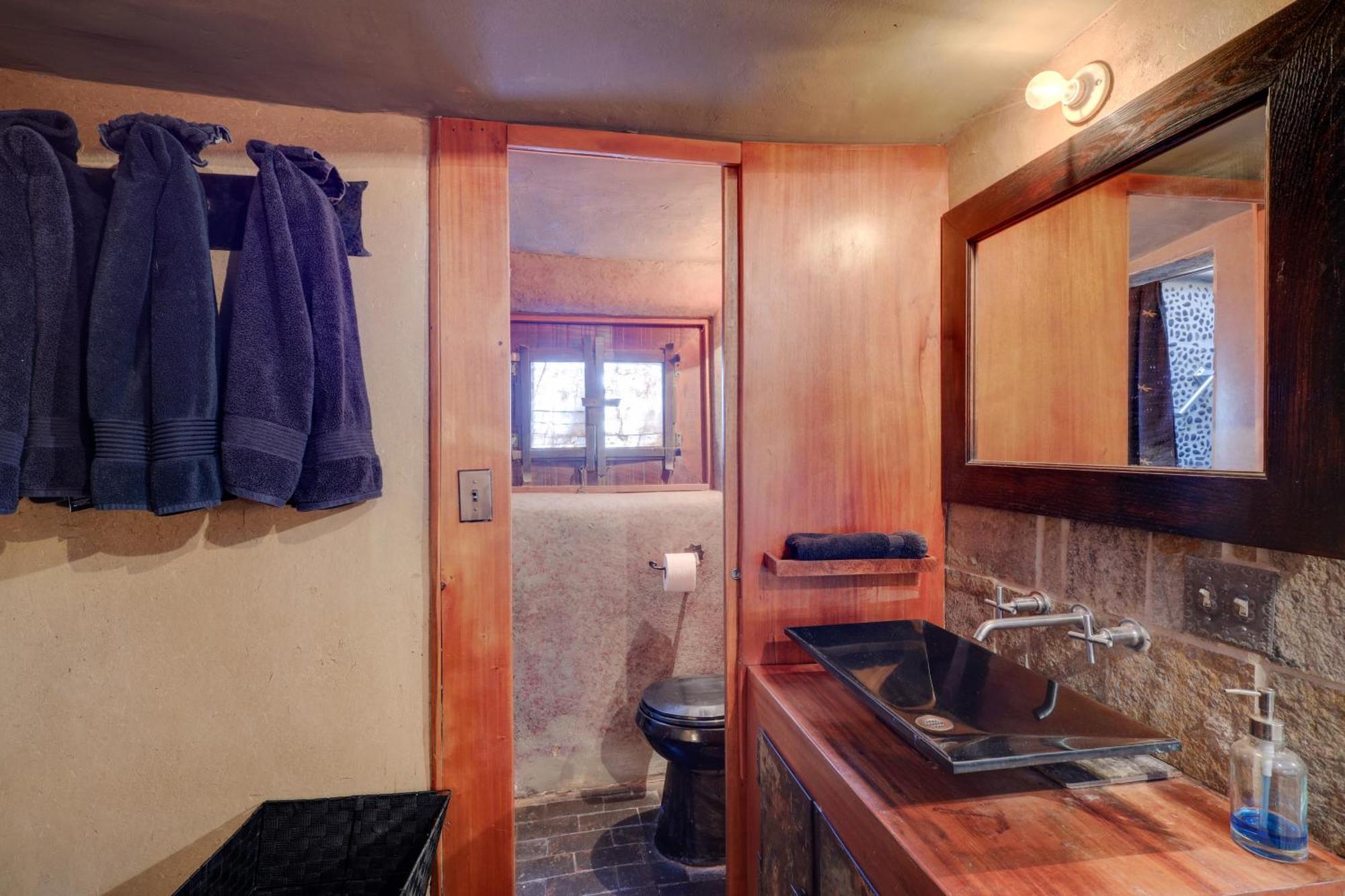 Adobe Studio 2 Blocks To Downtown Santa Fe Plaza! Bagian luar foto